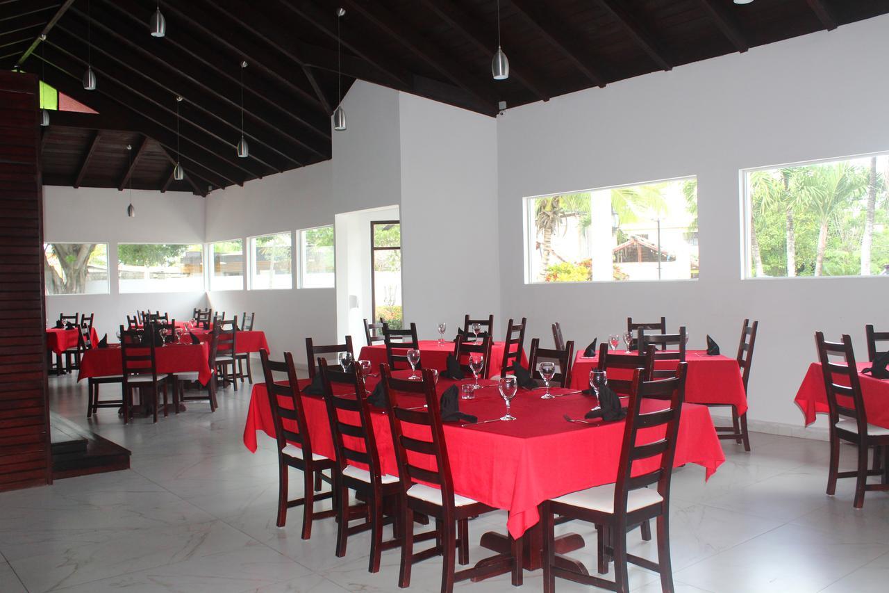 Ahnvee Resort (Adults Only) Sosúa Dış mekan fotoğraf